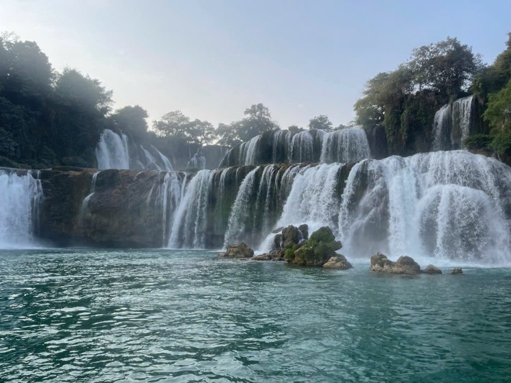 Ban-Gioc-waterfall-in-cao-bang