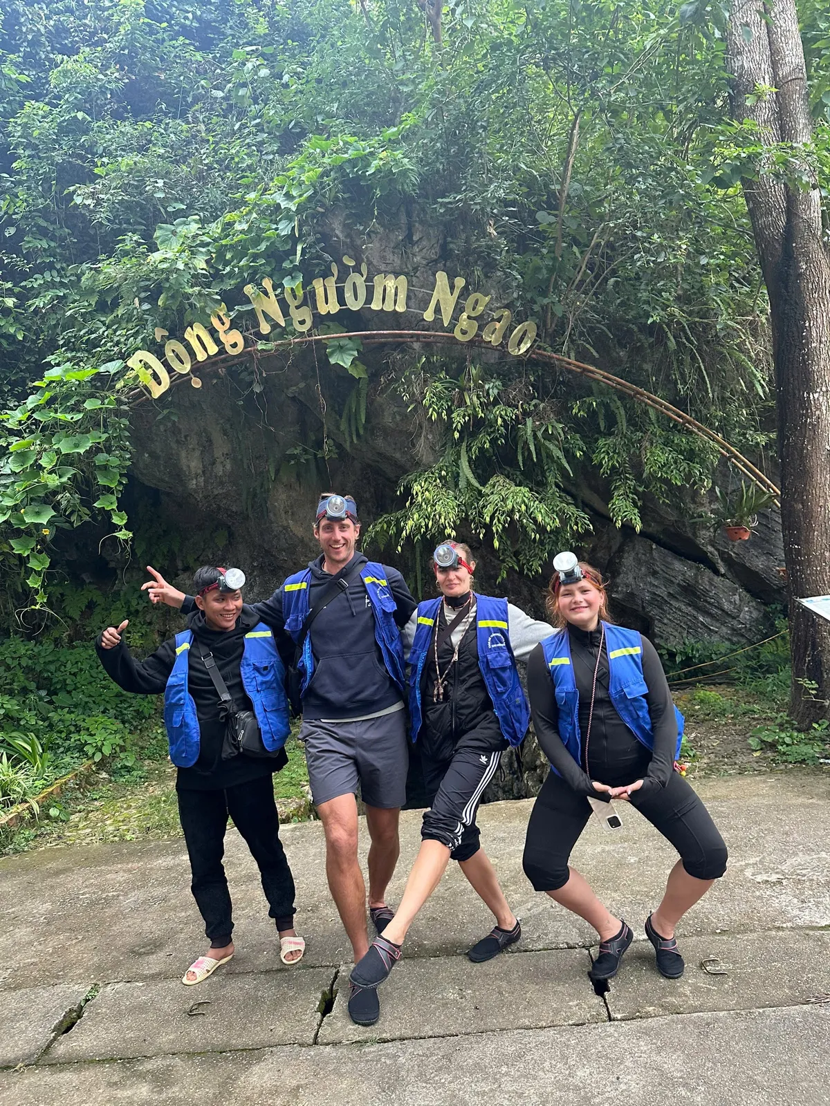 Cao-bang-loop-tour-with-easy-riders