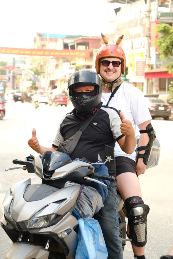 Easy-riders-and-foreigners-on-the-motorbike