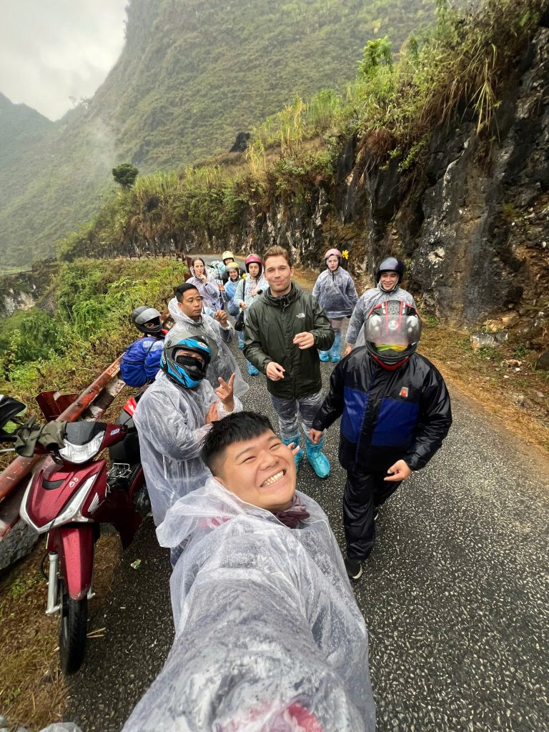 BiBi Ha Giang Loop Tour always provide raincoats, riding gear for participants.